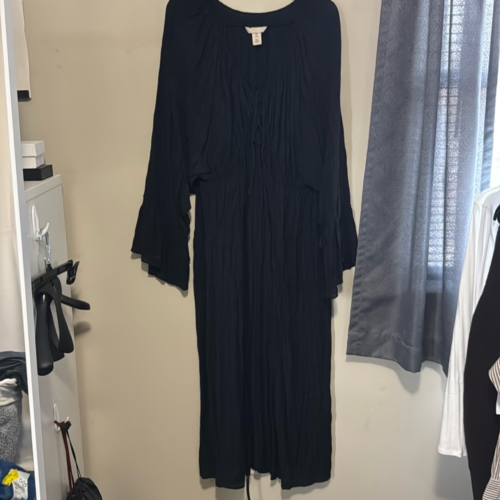 H&M Black Midi Dress